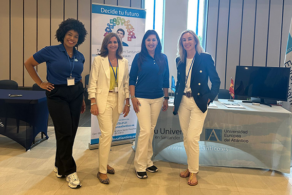 UNIB participates in a university fair in Puerto Rico 