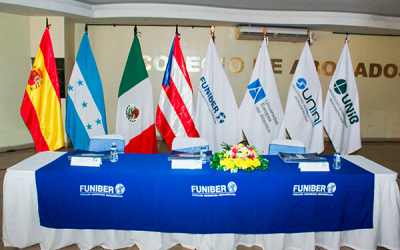 UNIB celebra una entrega de títulos a sus becados en Honduras 